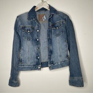 VINTAGE LEVIS MEDIUM WASH 100% COTTON DENIM JEAN JACKET SZ S